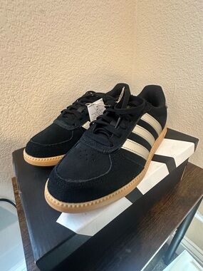 adidas Breaknet Sleek Womans Sneaker Black/Gold